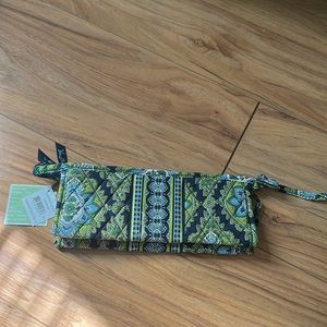 NWT Vera Bradley Small Bow Cosmetic